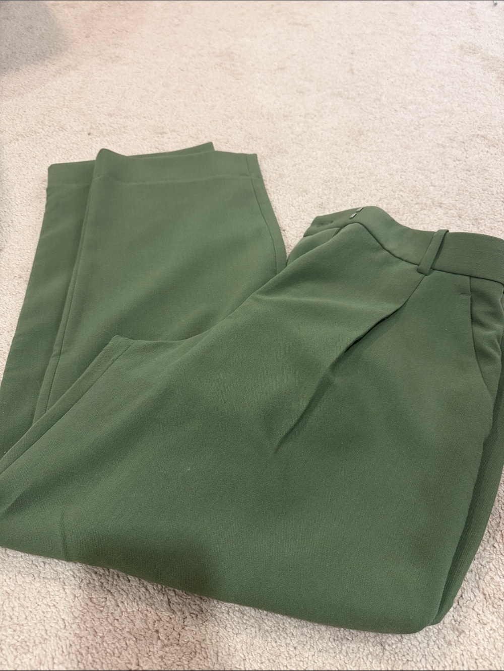 Abercrombie & Fitch Quinn tailored straight leg 28s curve love in green